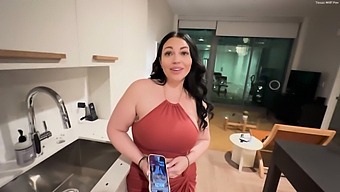 Crazy Mandi May'S Mom Invited Boy For Sex